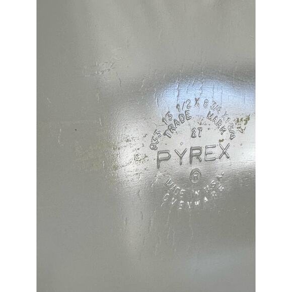 Vintage Blue Pyrex Snowflake Garlnd 933 Lasagna rectangle dish - Picture 9 of 11